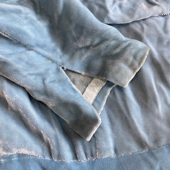 VINTAGE 1950s Light Blue Crushed Velvet Circle Skirt Dress Mrs. Maisel XS/S - Picture 12 of 15